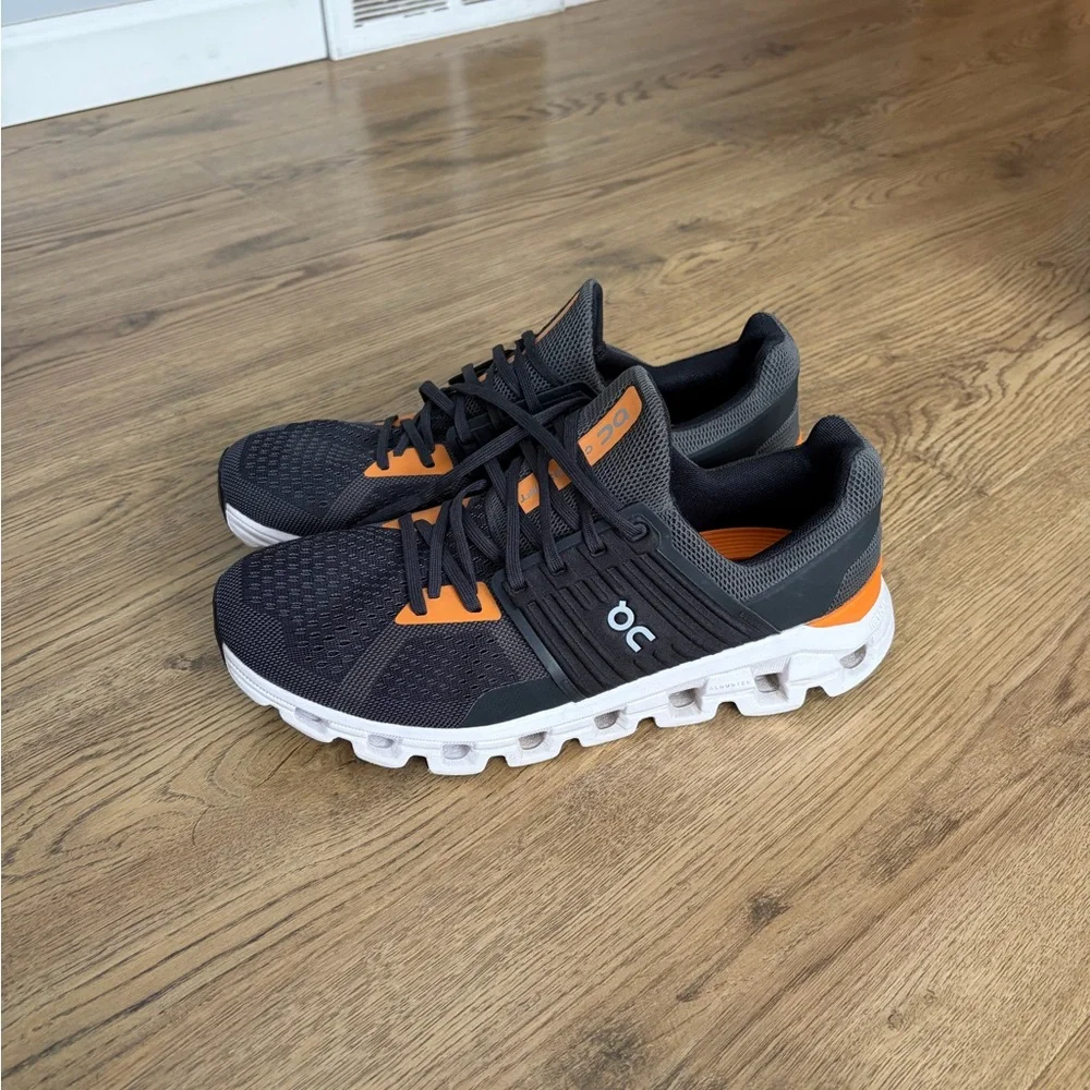 ON cloudswift running shoes grey size 9